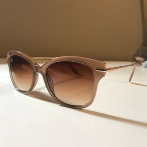 Light tan sunglasses